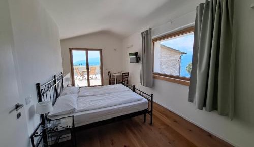 Double or Twin Room with Private Bathroom