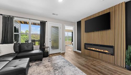 Three-Bedroom Standard Apartment