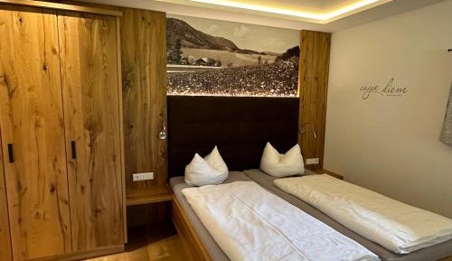 Deluxe Double Room with Bath