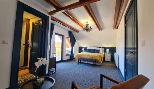 Deluxe Junior Suite
