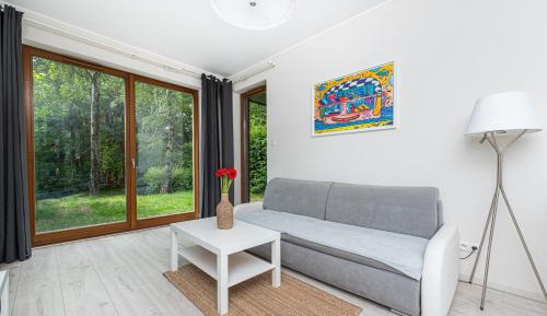 One-Bedroom Apartment with Garden
