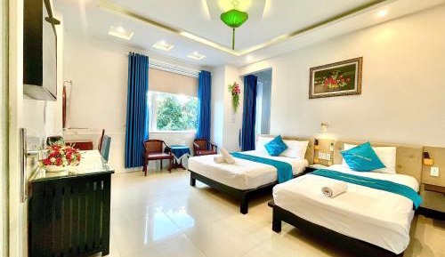 Triple Room with Balcony