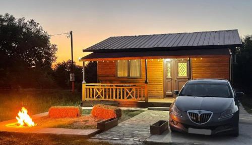 Family Room with Garden View