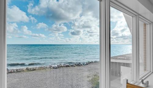 Three-Bedroom Vacation Home 