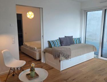 Superior One-Bedroom Apartment
