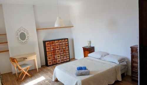 Double Room with Shared Bathroom