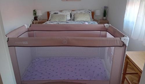 Deluxe One-Bedroom Apartment