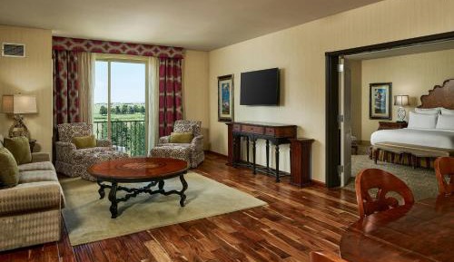 One-Bedroom King VIP Suite with Sofa Bed