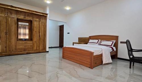 Deluxe Double or Twin Room with Balcony