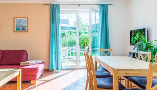 One-Bedroom Apartment with Terrace