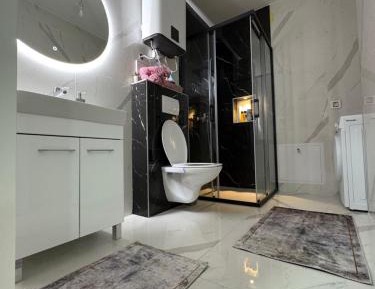 One-Bedroom Family Apartment