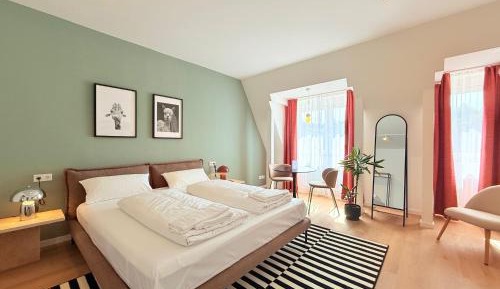 Double Room with Shared Bathroom