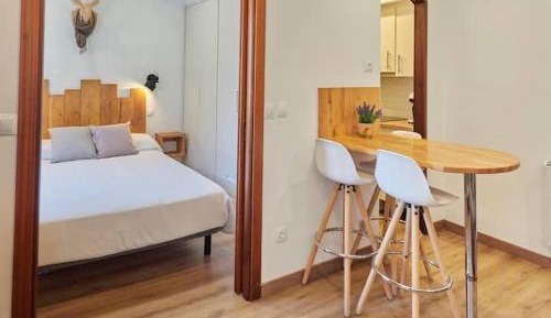 One-Bedroom Standard Apartment