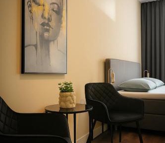 Double Room with Private External Bathroom