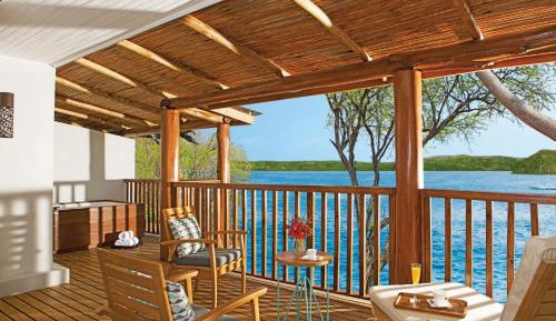 Preferred Club Junior Suite King Plunge Pool 
