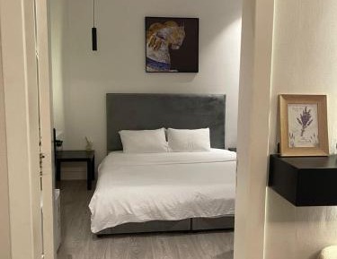 Room #1123463502