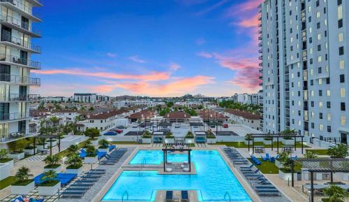 Three-Bedroom Premium Apartment with Balcony