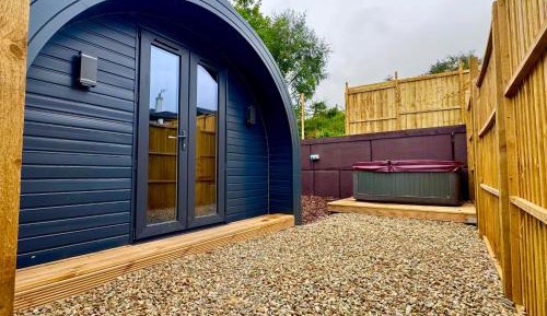 Deluxe Double Room with Extra Bed