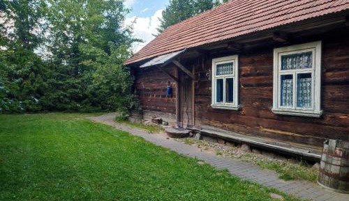 Three-Bedroom Townhouse