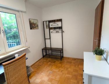 Single Room with Shared Bathroom