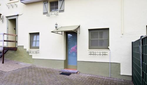 One-Bedroom Holiday Home