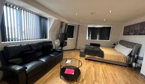 Studio Apartment