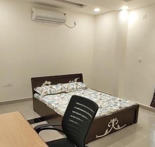Large Double Room