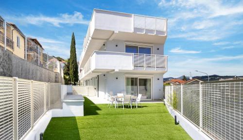 Two-Bedroom Apartment with Garden View