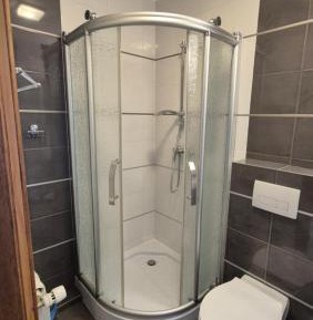 Single Room with Private Bathroom