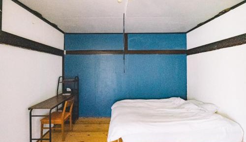 Standard Double Room with Shared Bathroom