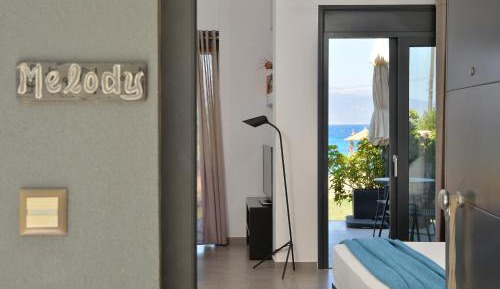 Studio Apartment with Sea View