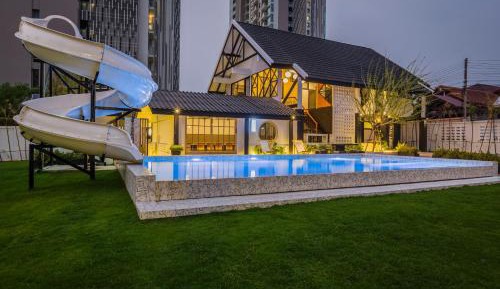 Villa with Private Pool