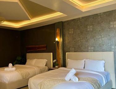 Deluxe Queen Room with Two Queen Beds