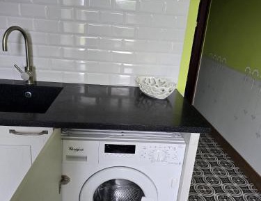Deluxe Double Room (2 Adults + 1 Child)