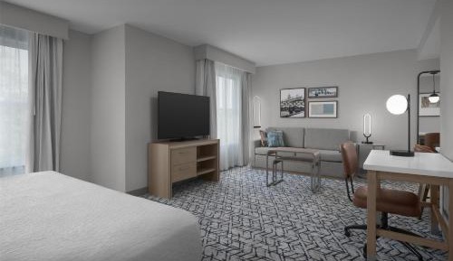 King Studio Suite - Non-Smoking