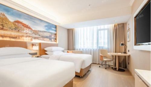 Double or Twin Room with Private Bathroom