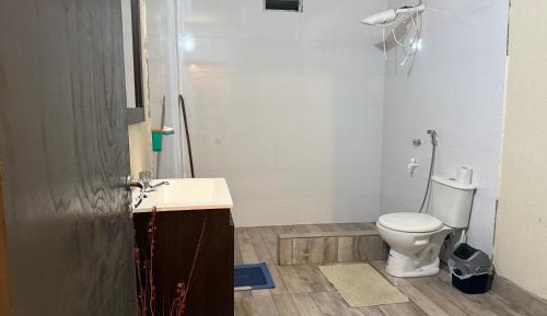 One-Bedroom Apartment with Balcony