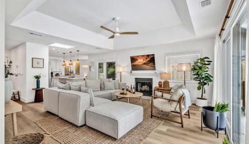 Three-Bedroom Holiday Home 