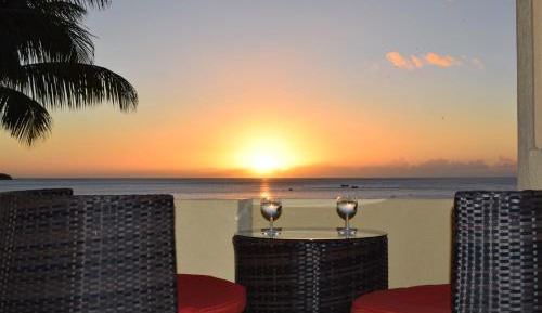 Studio Apartment with Sea View - First Floor 