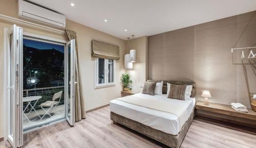 Suite with Balcony