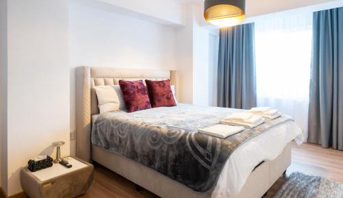 Studio Apartment with One Double Bed