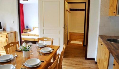 Two-Bedroom Apartment (6 Adults)