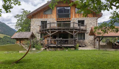 Three-Bedroom Chalet