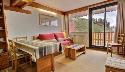 Apartment (4 Adults)