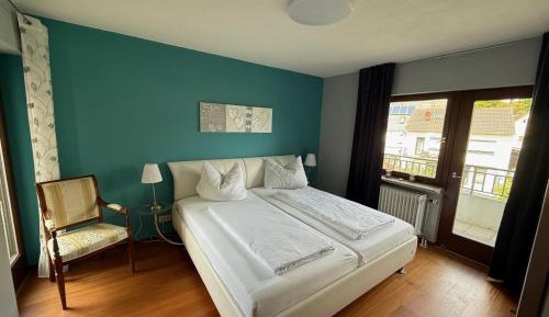 Three-Bedroom Apartment with Balcony