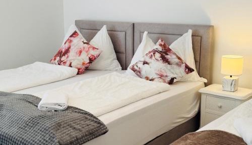 Two-Bedroom Deluxe Apartment