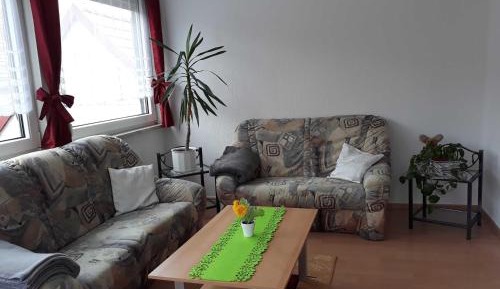 Three-Bedroom Apartment with Mountain View