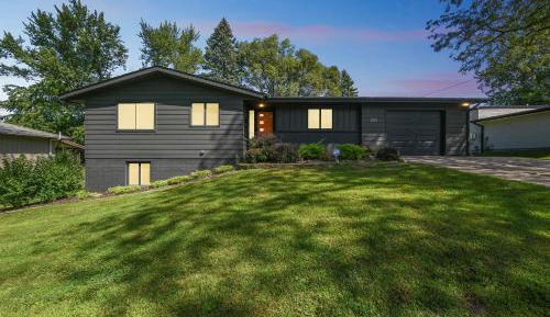 Four-Bedroom Holiday Home