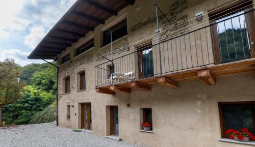 Superior Apartment with Balcony