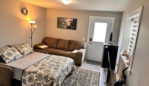 One-Bedroom House